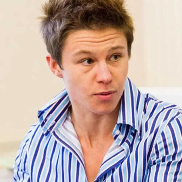 Claire Minshull