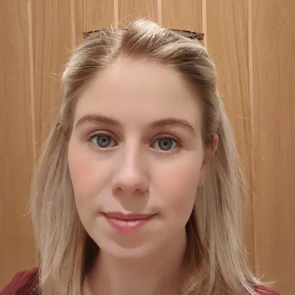 Jennifer James